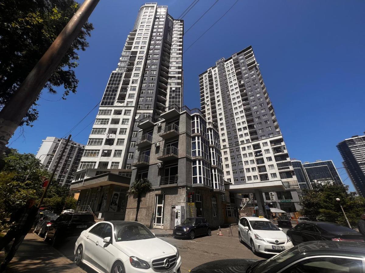 27 Floor Apartments Batumi Exterior photo