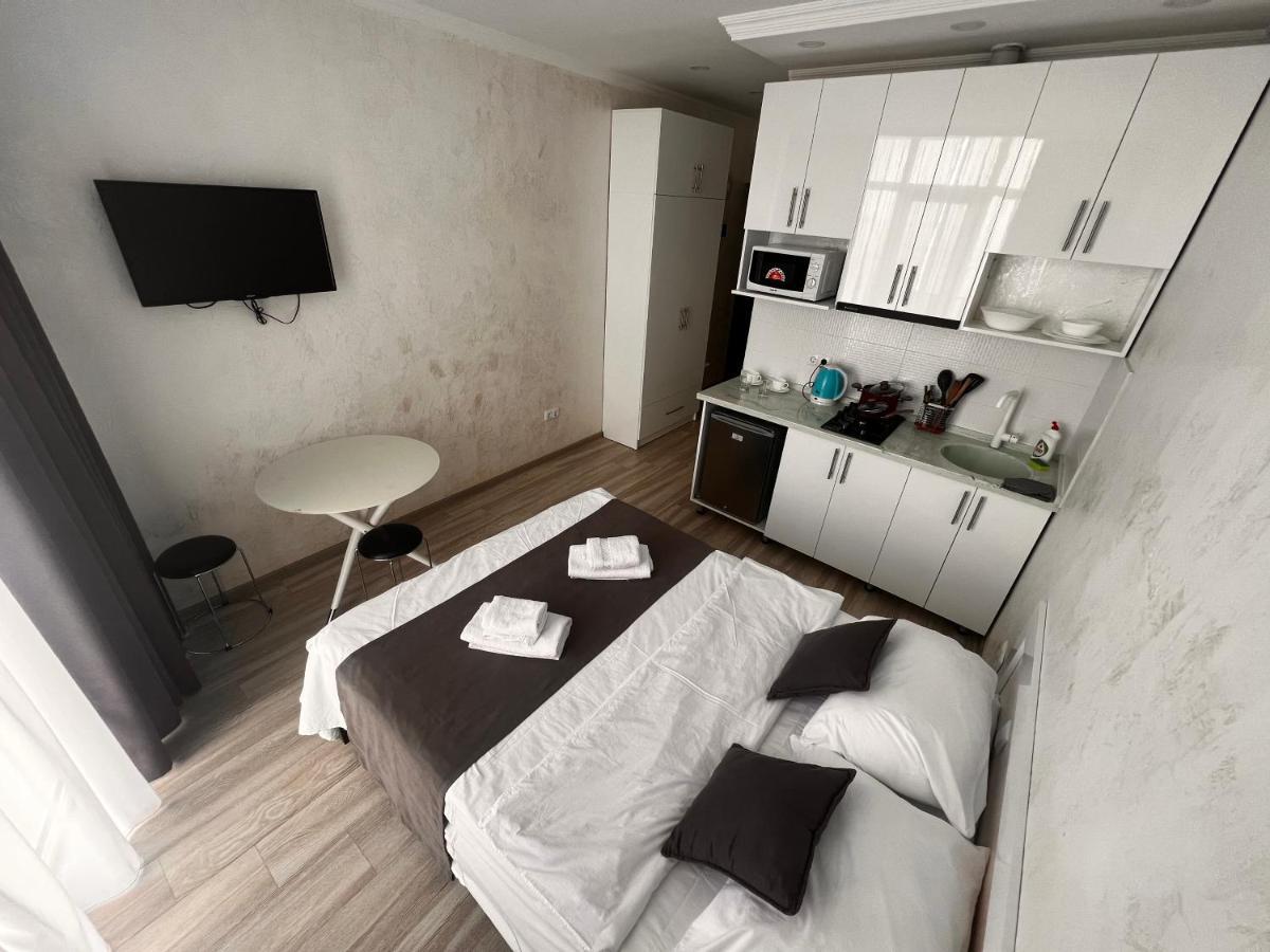 27 Floor Apartments Batumi Exterior photo