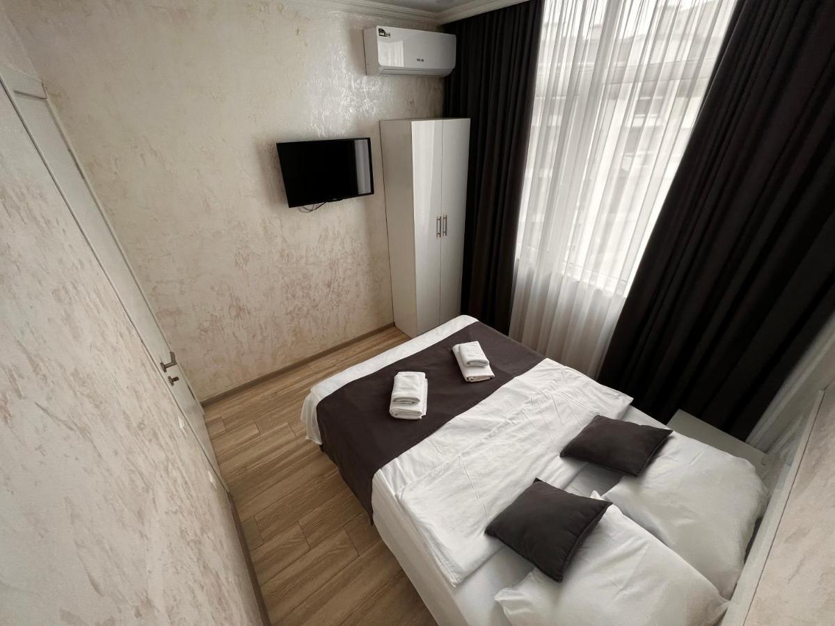 27 Floor Apartments Batumi Exterior photo