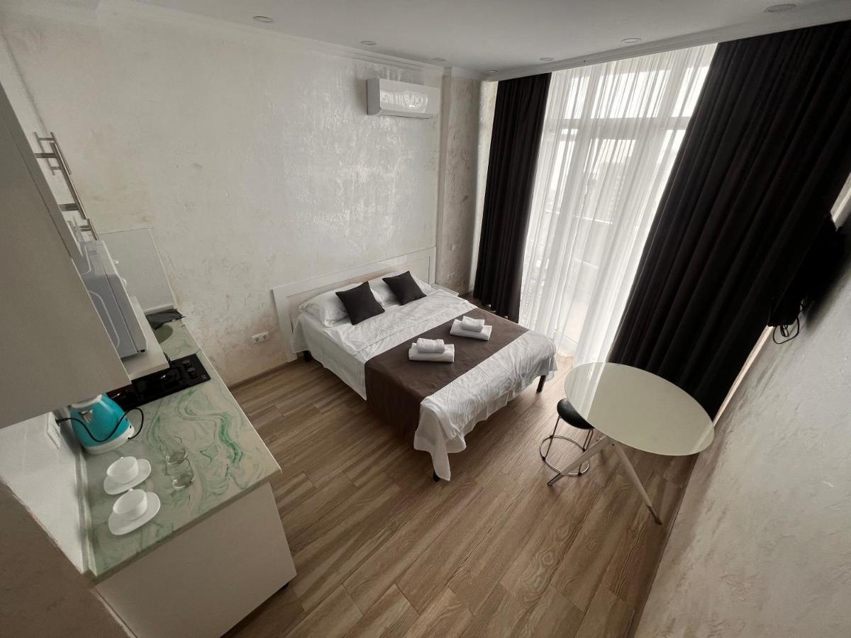 27 Floor Apartments Batumi Exterior photo